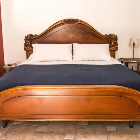 Epoche' נאפולי