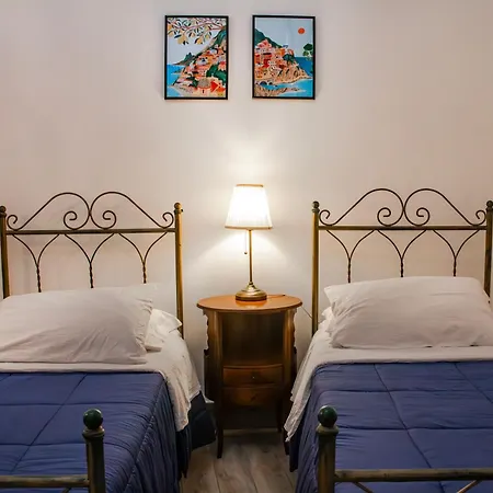 Epoche' Bed and Breakfast Νάπολη