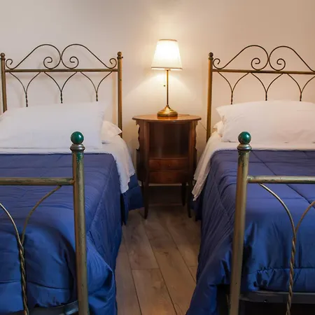 Bed & Breakfast Epoche' Naples
