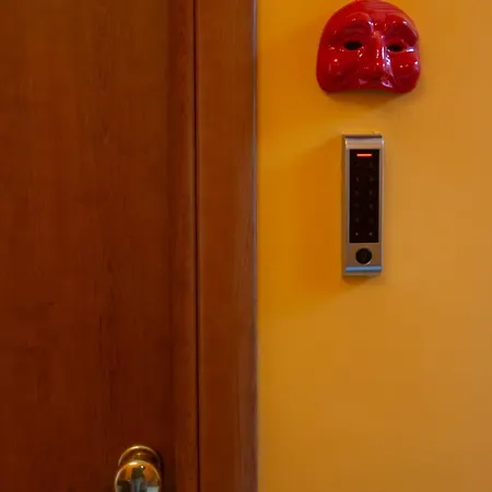 Epoche' Νάπολη