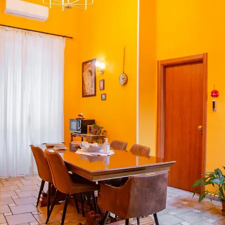 Epoche' Bed and Breakfast Νάπολη