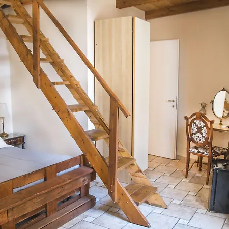 Bed & Breakfast Epoche' Napoli